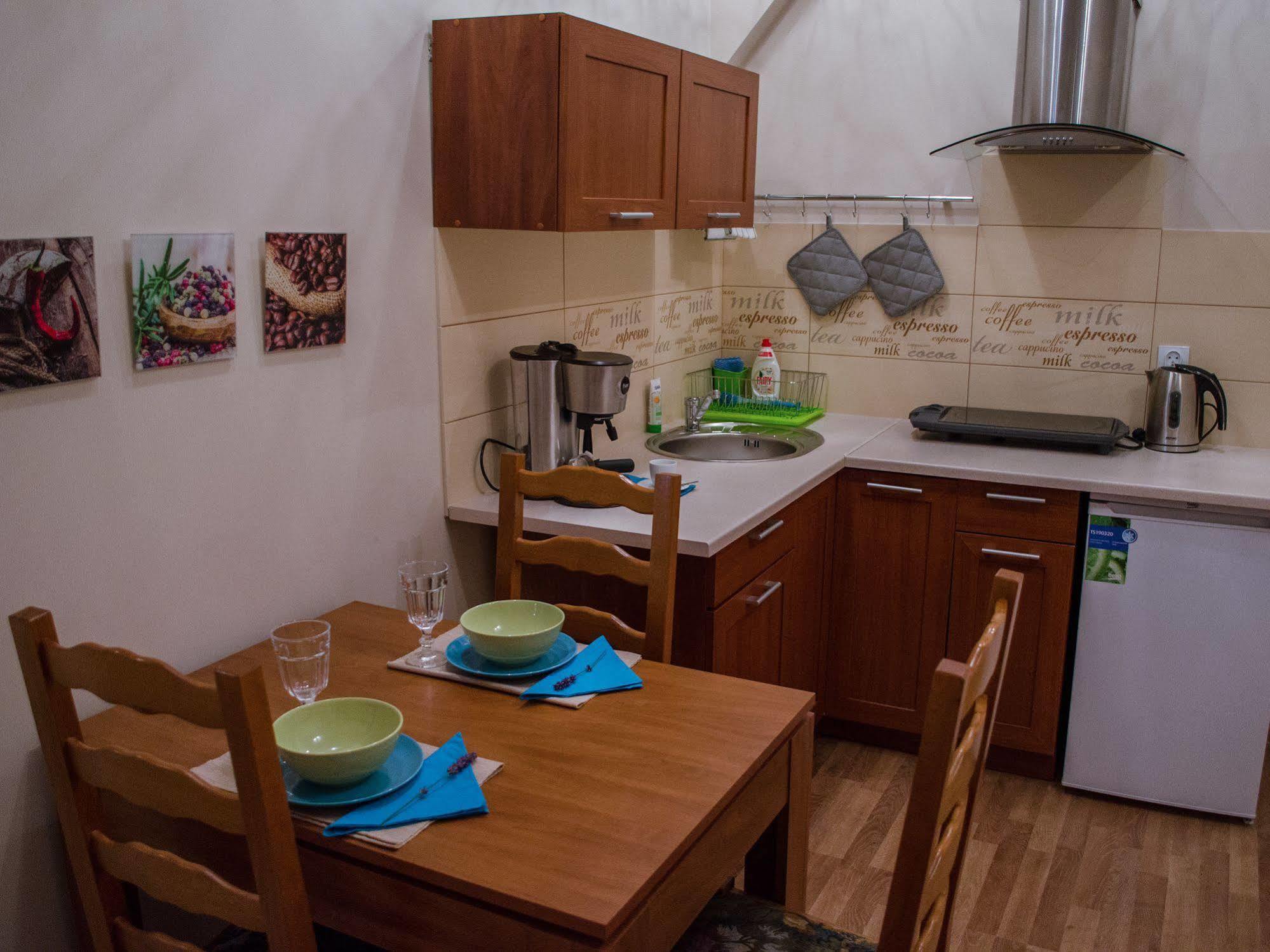 Royal Route 29 Comfort Rooms Krakow Exterior photo